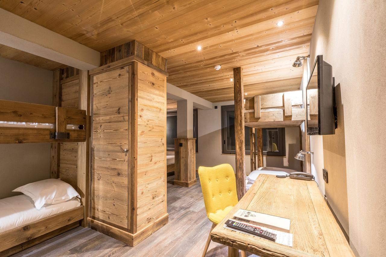 Les Cabanes De La Maison Rouge FRENCH ALPS Dış mekan fotoğraf